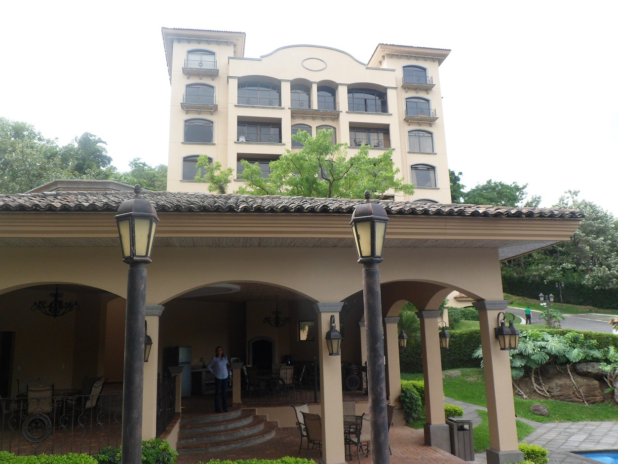 3 bed Apartment For Sale in Santa Ana, San Jose - thumb 15
