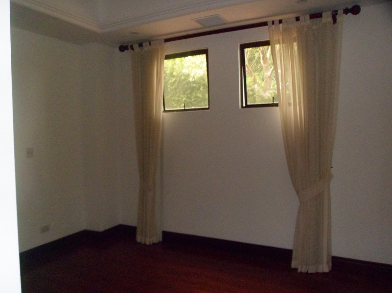 3 bed Apartment For Sale in Santa Ana, San Jose - thumb 11