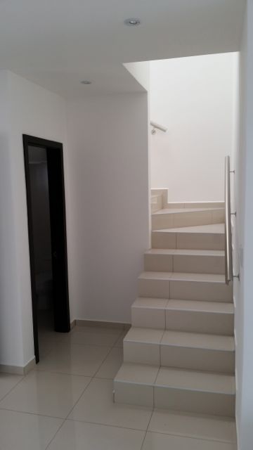 3 bed Condo For Sale in Santa Ana, San Jose - thumb 3
