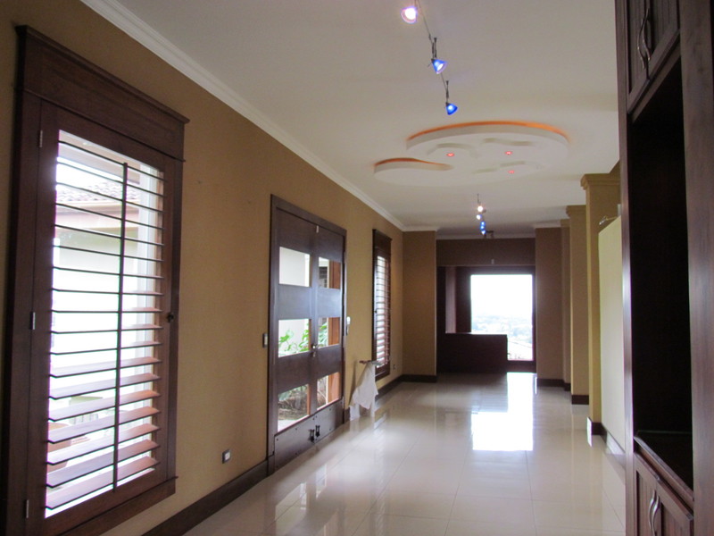 4 bed Single Family Homes For Sale in Ciudad Colon, San Jose - 1