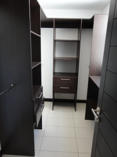 2 bed Apartment For Sale in Escazu, San Jose - thumb 4