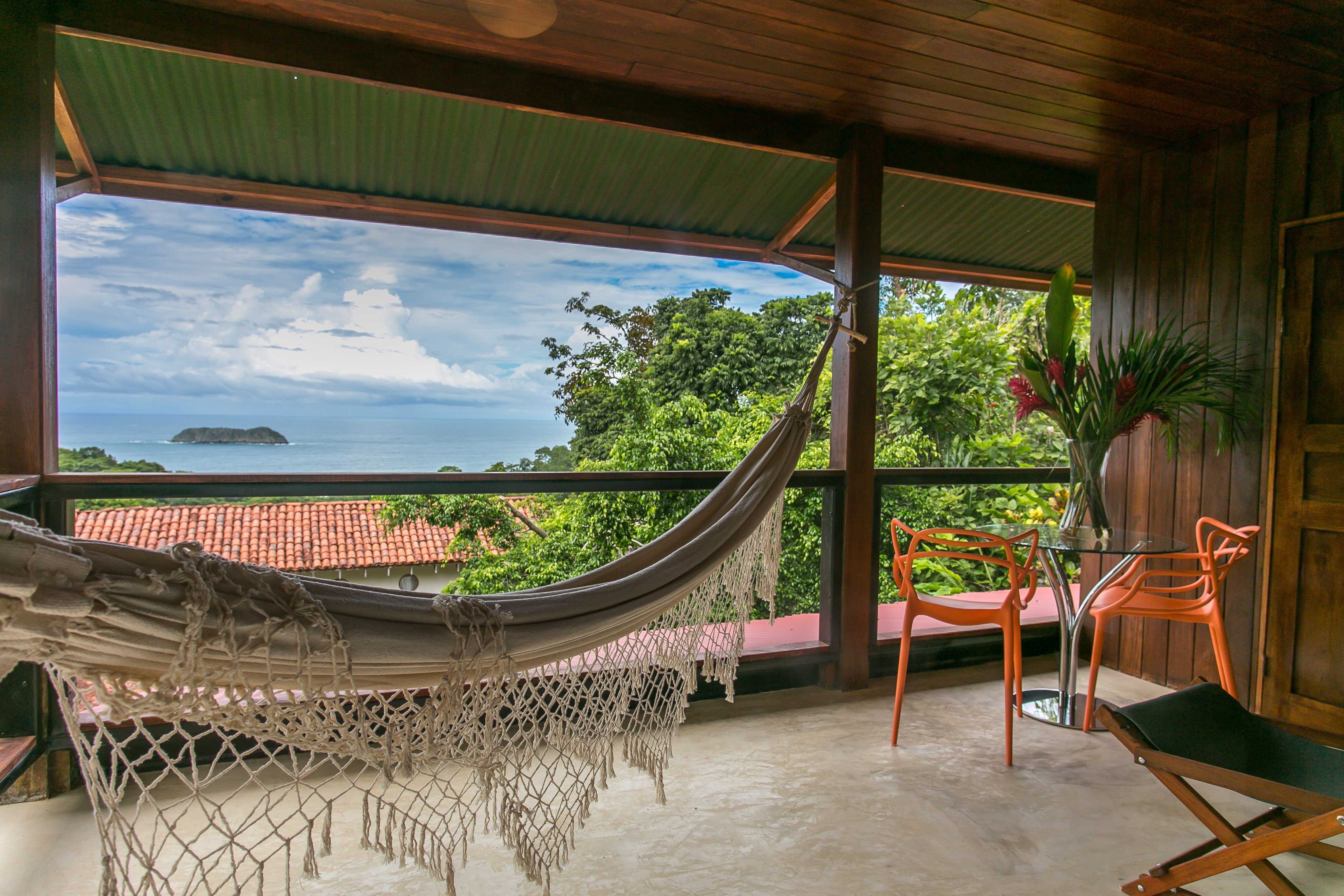 4 bed Single Family Homes For Sale in Manuel Antonio, Puntarenas - thumb 4