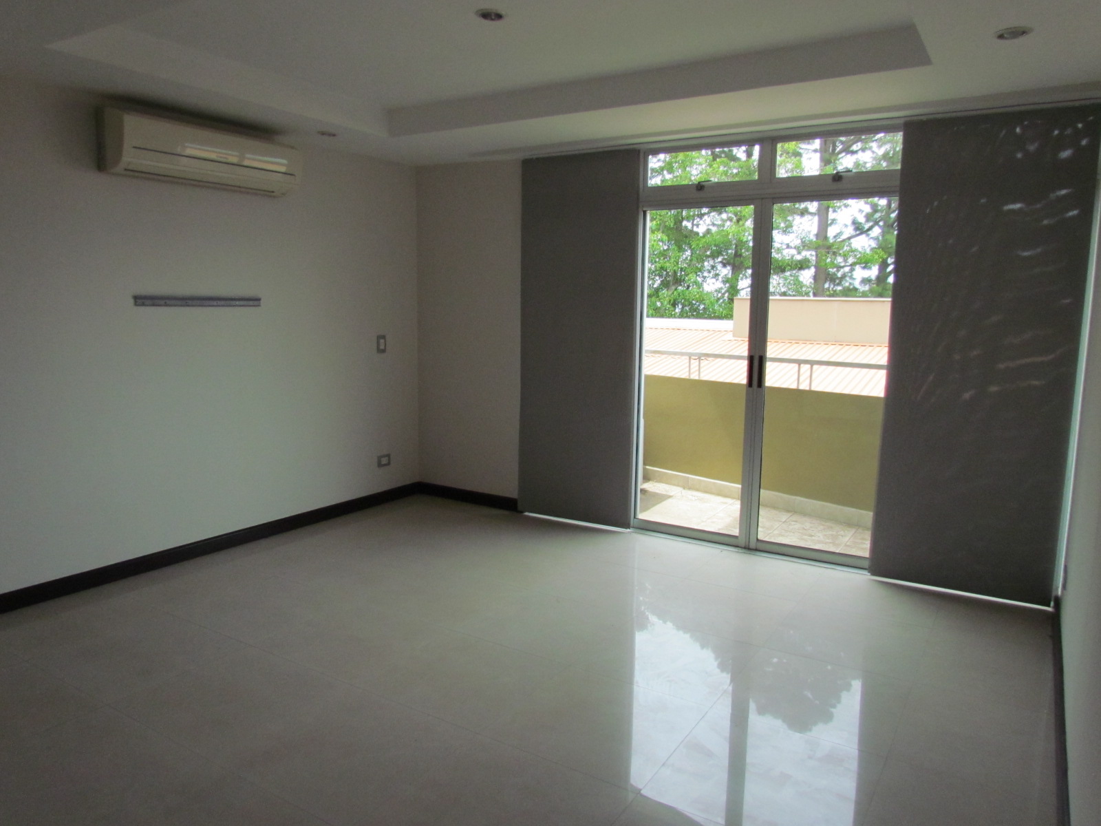 2 bed Apartment For Sale in Guachipelin De Escazu, San Jose - thumb 6