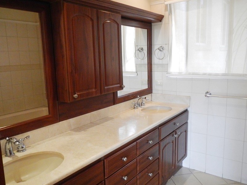 3 bed Condo For Rent in Escazu, San Jose - thumb 11