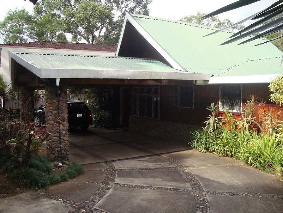 3 bed Single Family Homes For Sale in Escazu, San Jose - thumb 2