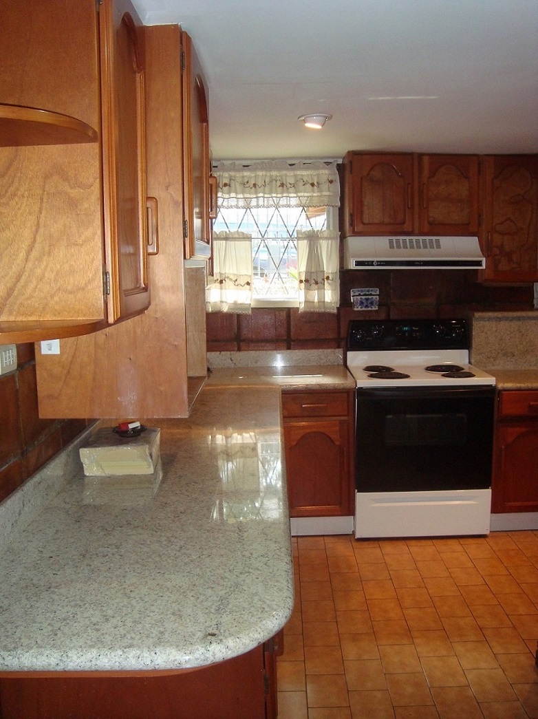 3 bed Single Family Homes For Sale in Escazu, San Jose - thumb 8