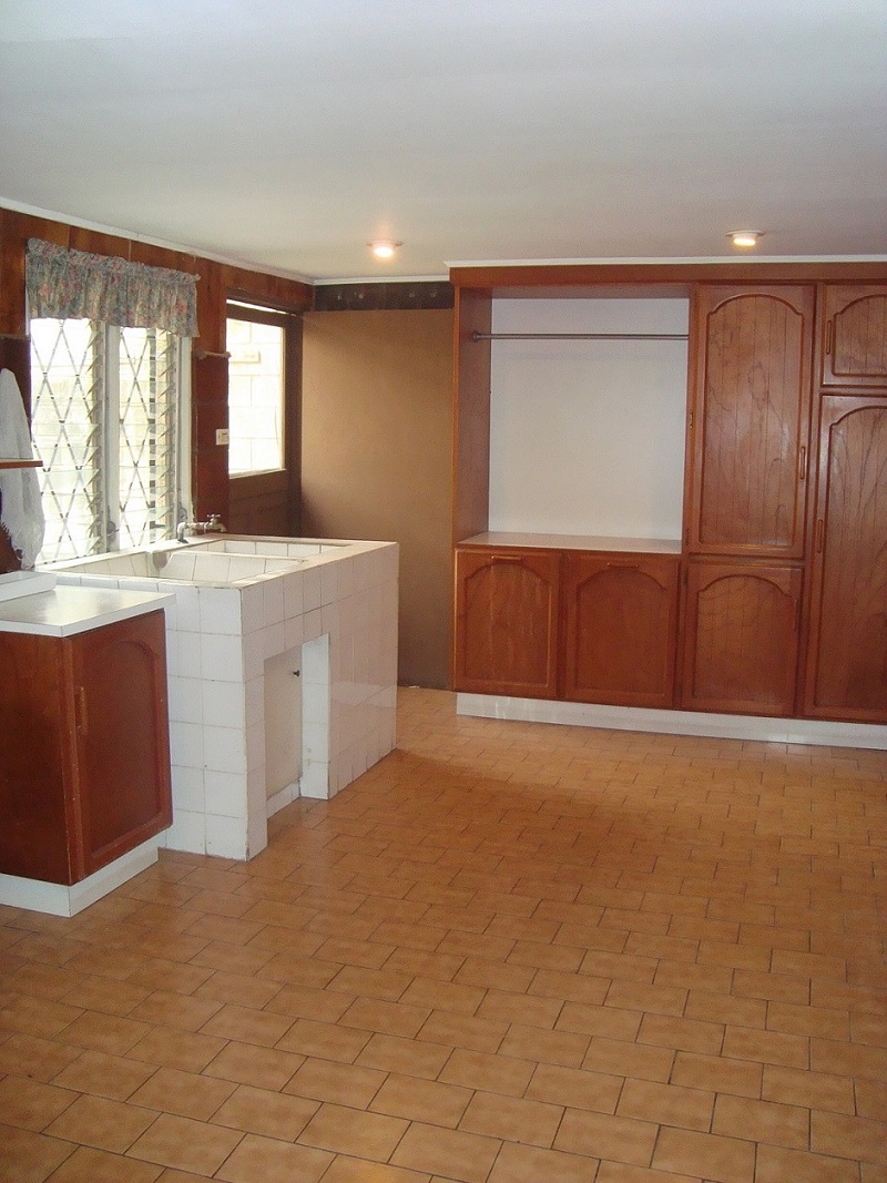 3 bed Single Family Homes For Sale in Escazu, San Jose - thumb 7