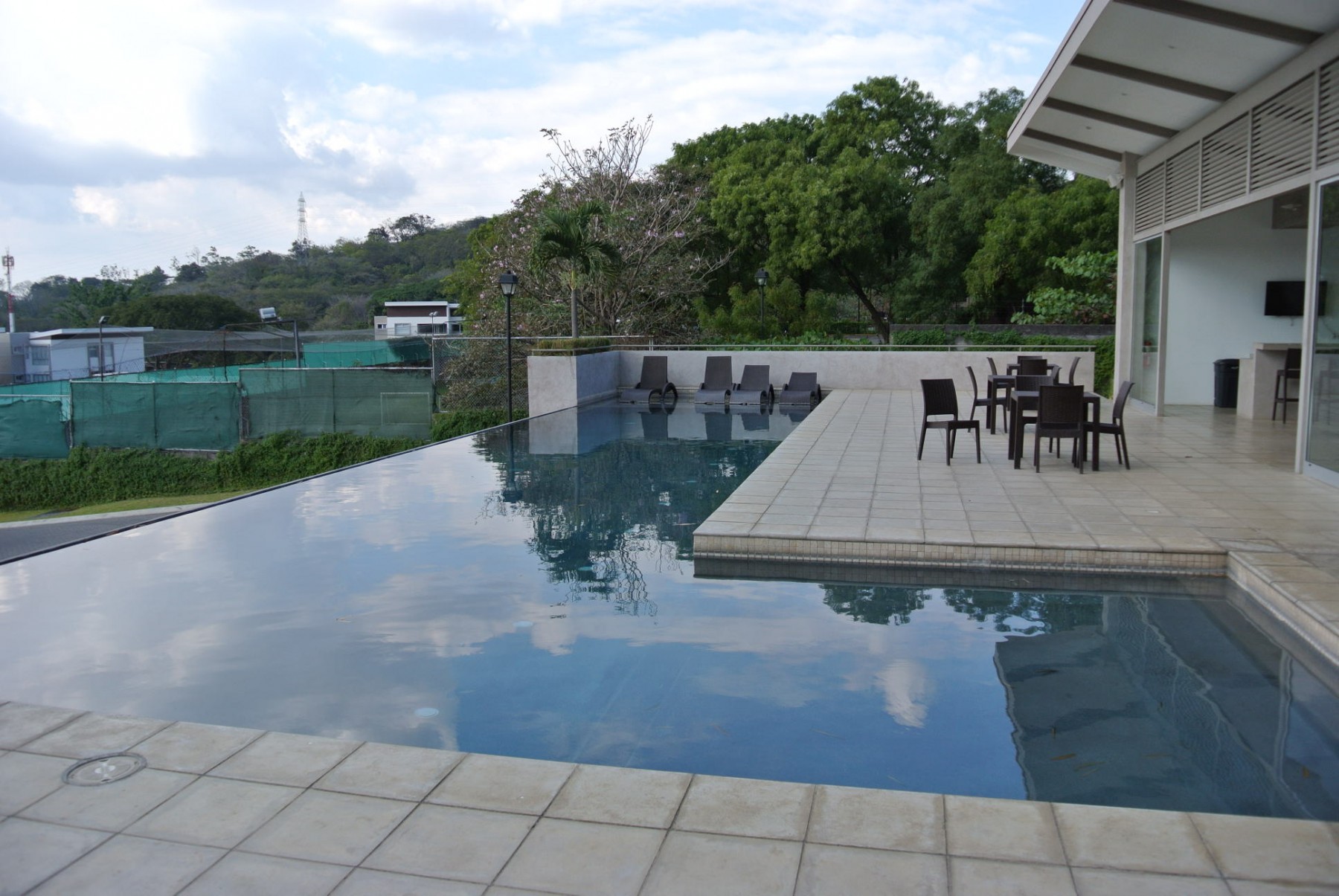 2 bed Apartment For Sale in Pozos, San Jose - thumb 12