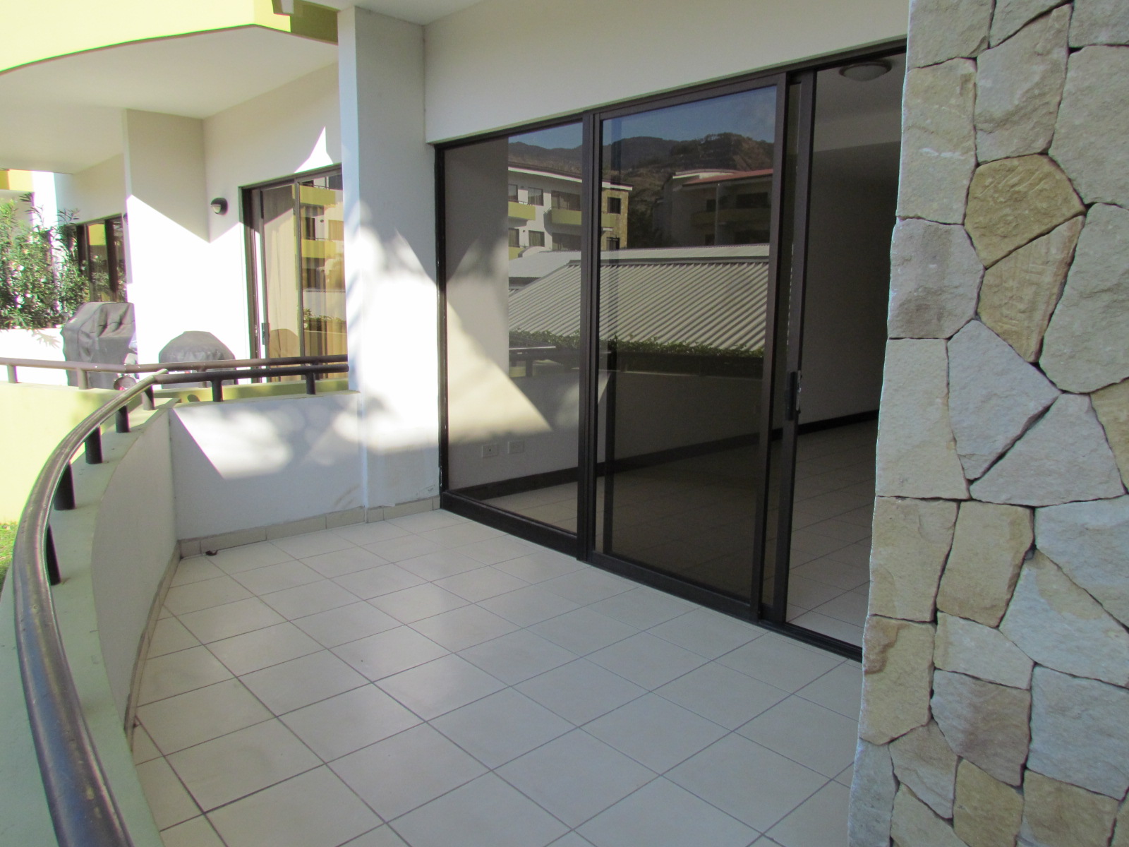 2 bed Apartment For Sale in Santa Ana, San Jose - thumb 9