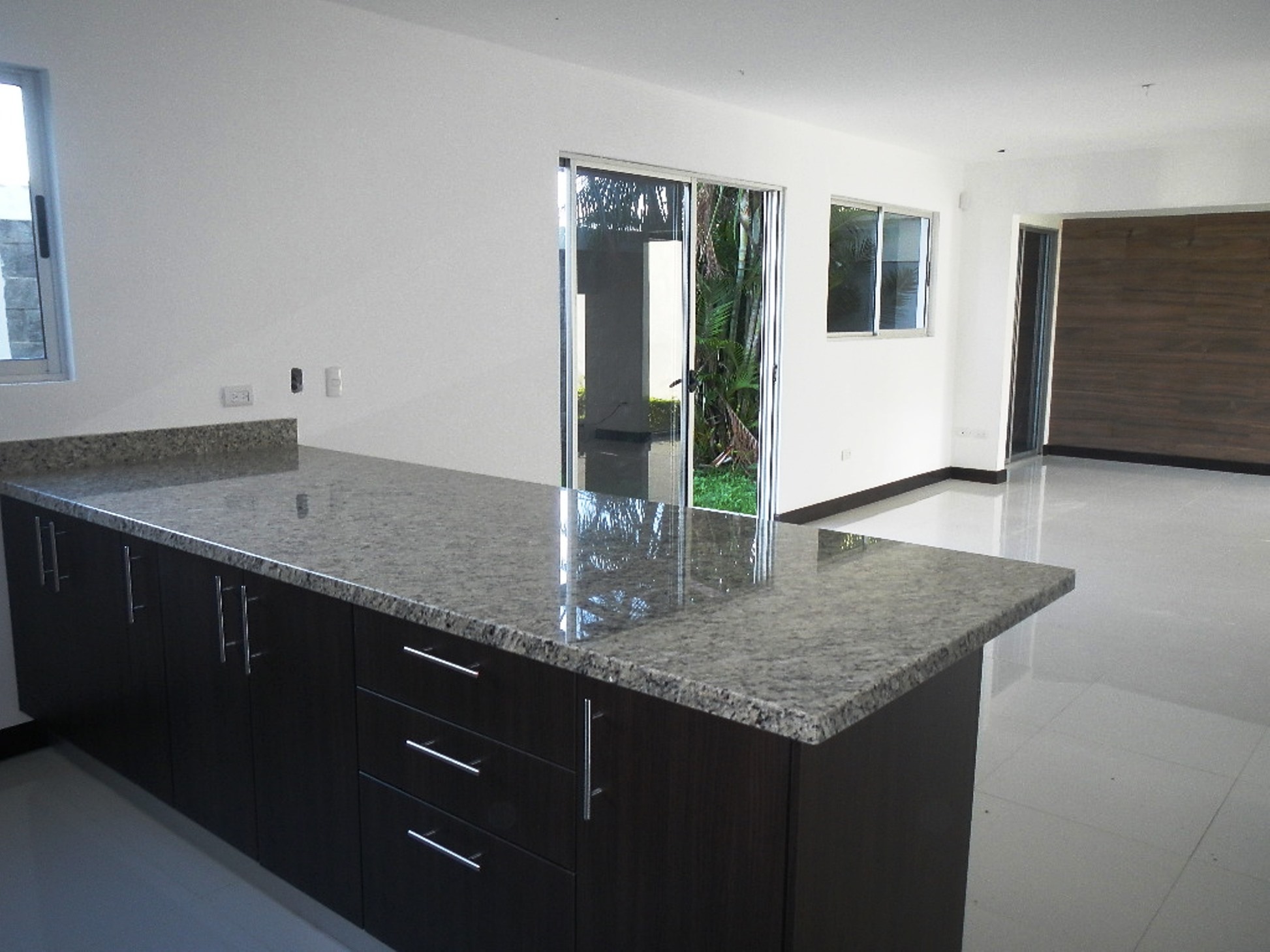 3 bed Single Family Homes For Sale in Pozos, San Jose - thumb 4