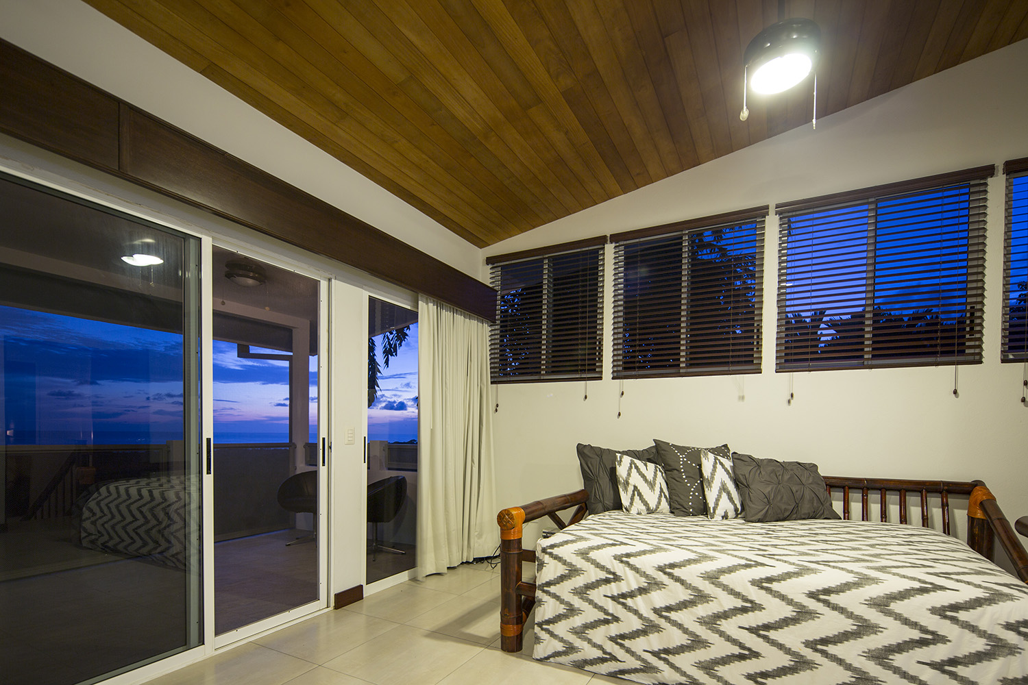 4 bed Single Family Homes For Sale in Uvita, Puntarenas - thumb 18