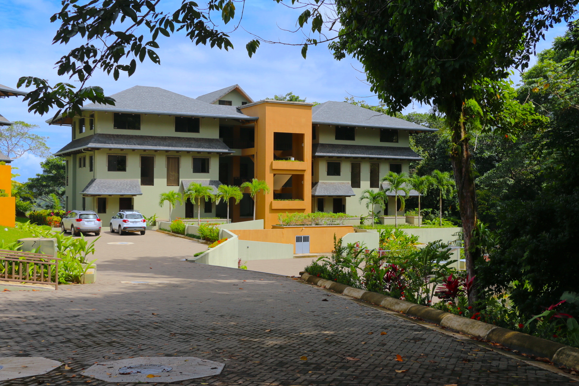 2 bed Communities For Sale in Dominical, Puntarenas - thumb 18