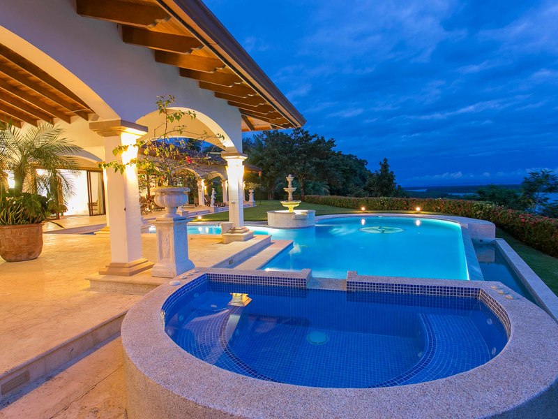 5 bed Single Family Homes For Sale in Ojochal, Puntarenas - 1