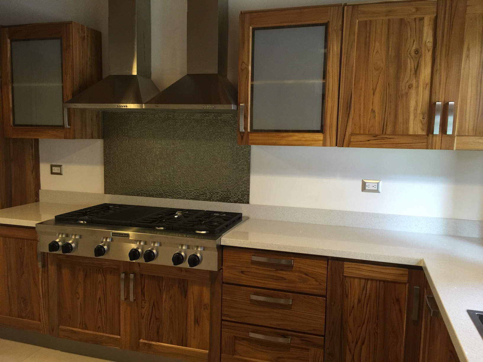 4 bed Single Family Homes For Rent in Santa Ana, San Jose - thumb 2