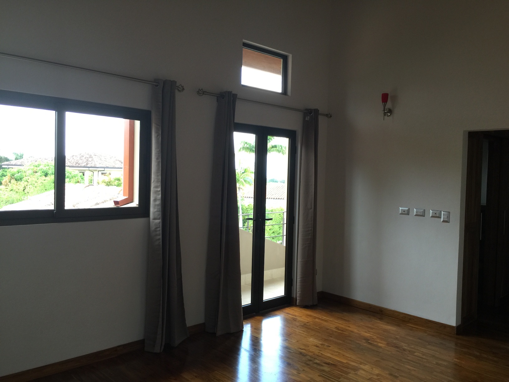 4 bed Single Family Homes For Rent in Santa Ana, San Jose - thumb 11