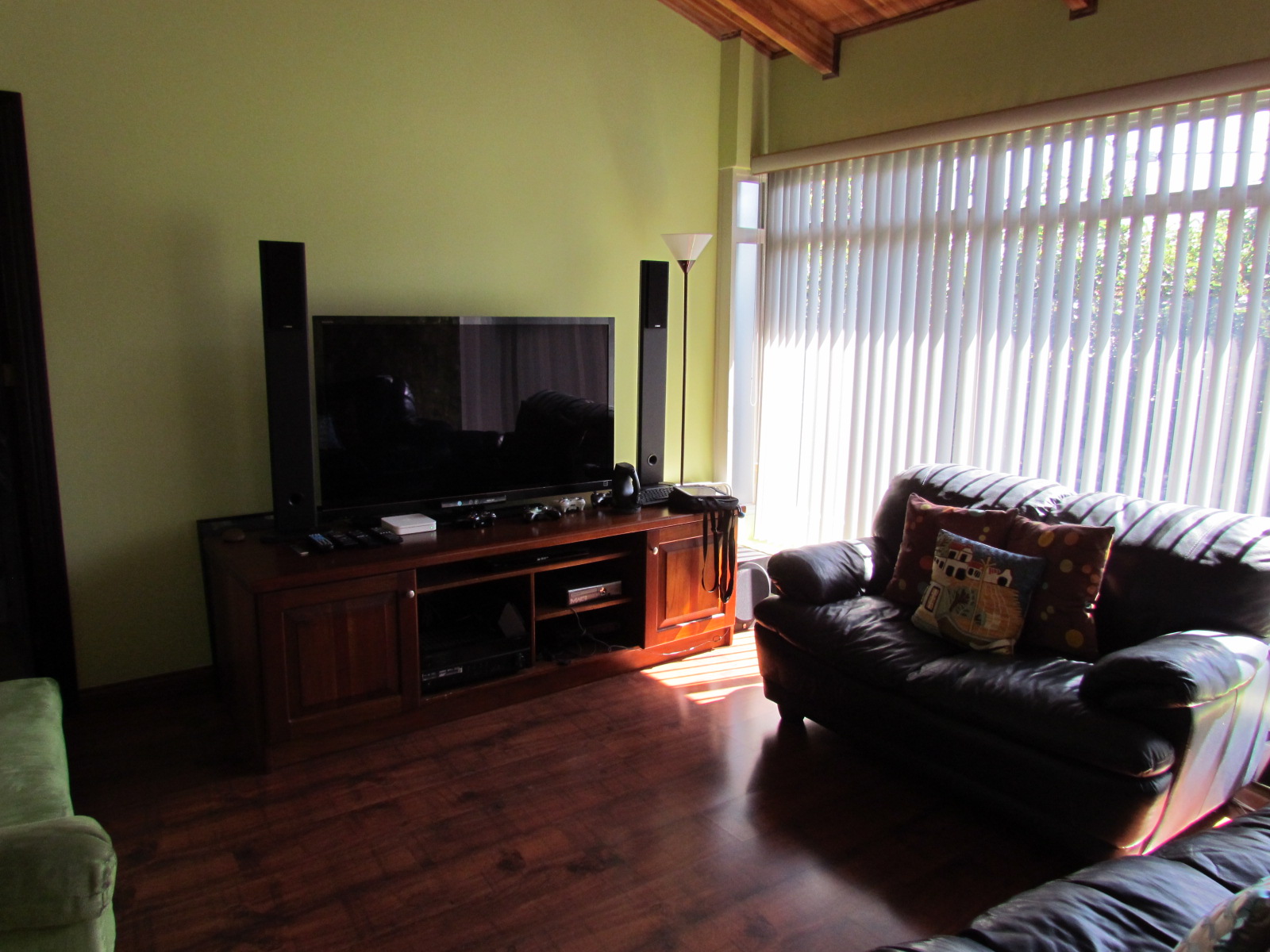 3 bed Single Family Homes For Sale in Escazu, San Jose - thumb 17