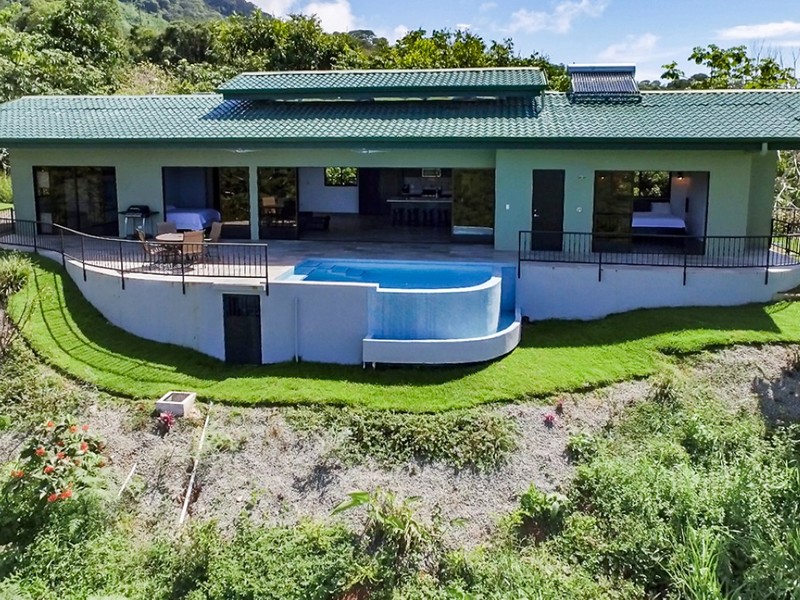 3 bed Single Family Homes For Sale in Dominical, Puntarenas - 1