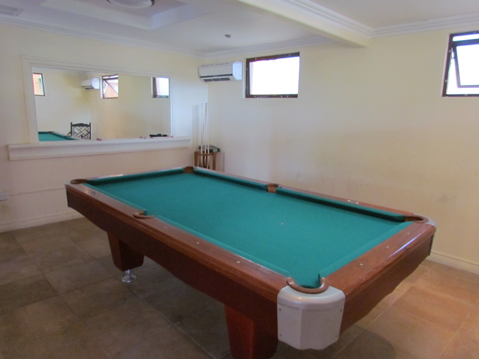 12 bed Single Family Homes For Sale in Santa Ana, San Jose - thumb 16