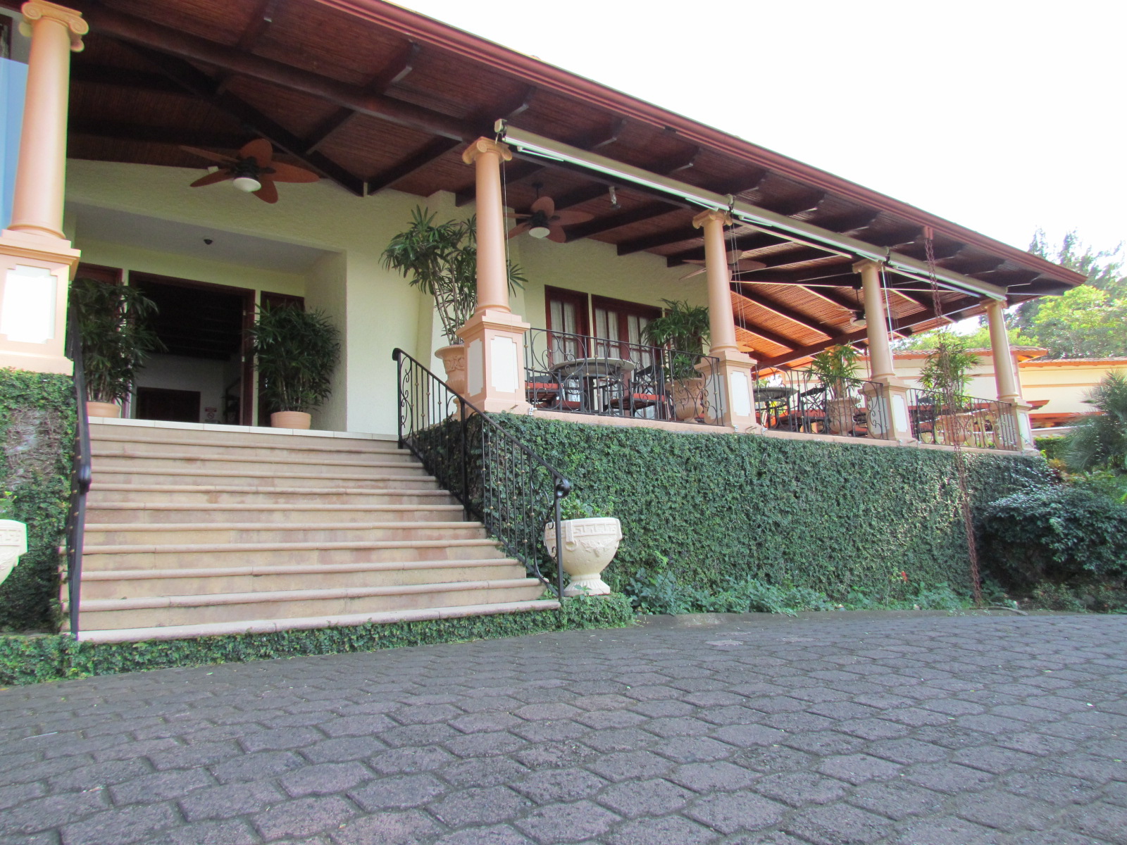 12 bed Hotel / Leisure For Sale in Santa Ana, San Jose - thumb 18