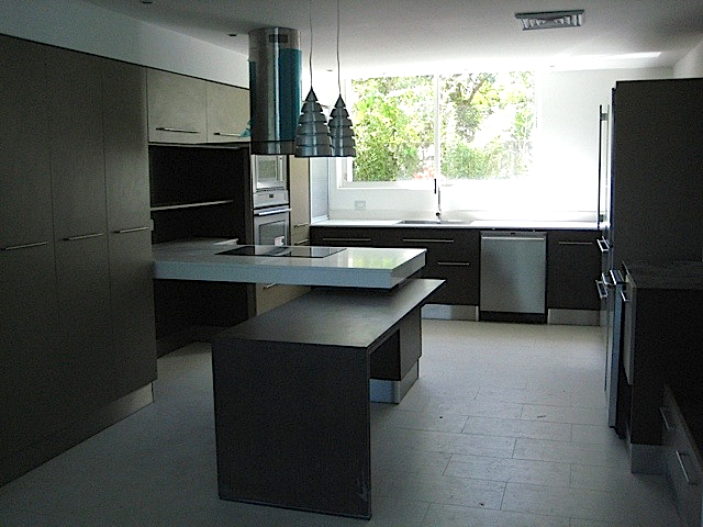 3 bed Apartment For Sale in Jaboncillo, San Jose - thumb 1