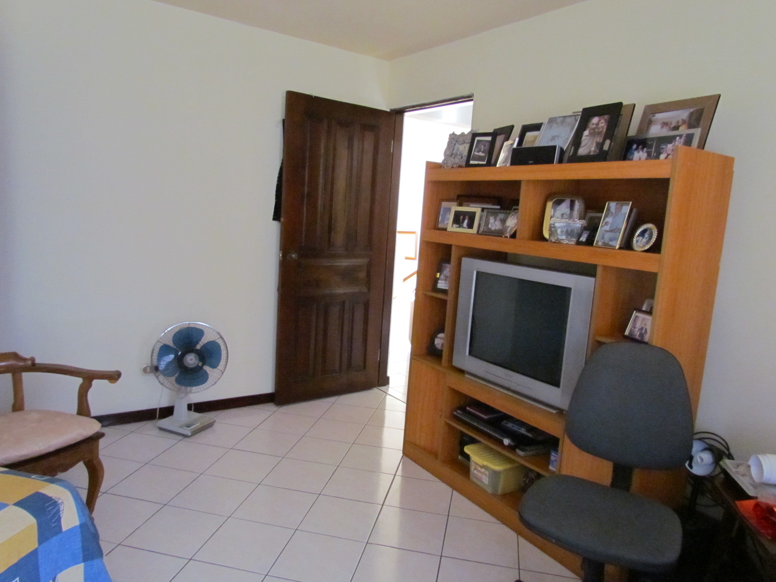 3 bed Single Family Homes For Sale in Escazu, San Jose - thumb 11