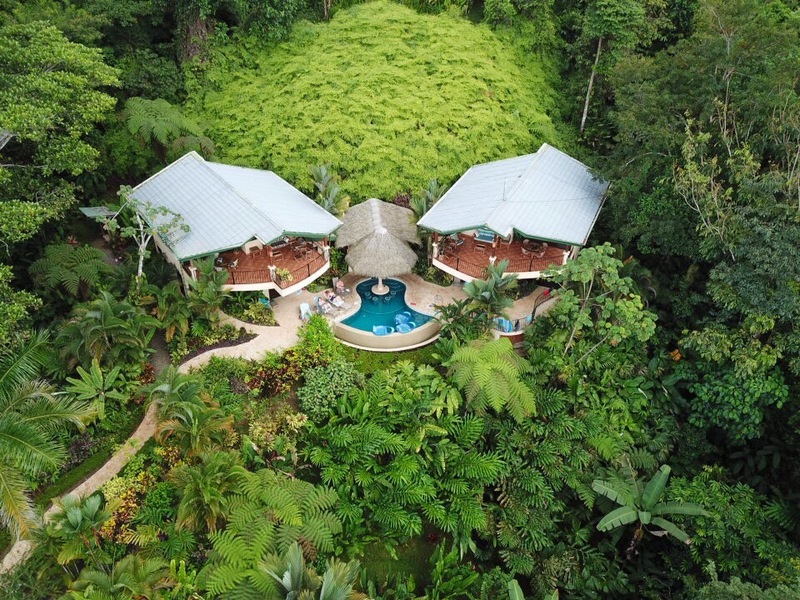 6 bed Hotel / Leisure For Sale in Dominical, Puntarenas - 1