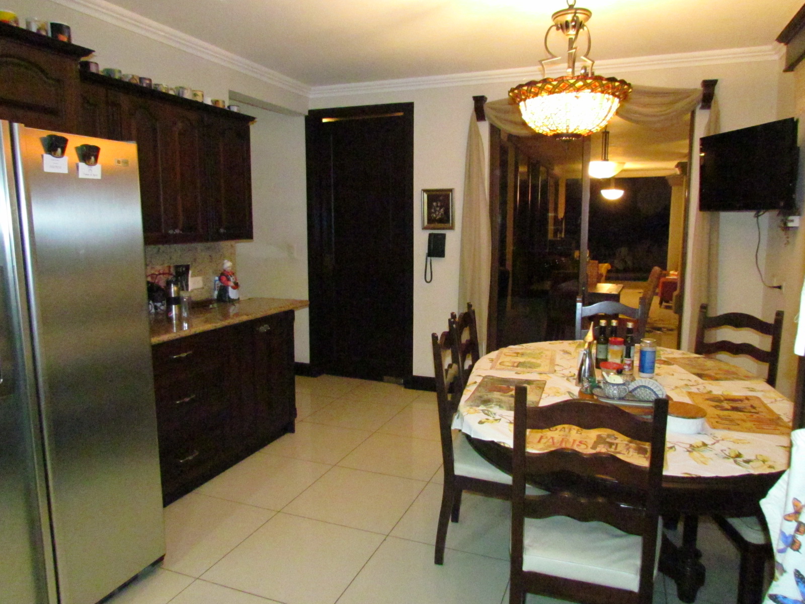 4 bed Single Family Homes For Sale in Santa Ana, San Jose - thumb 5