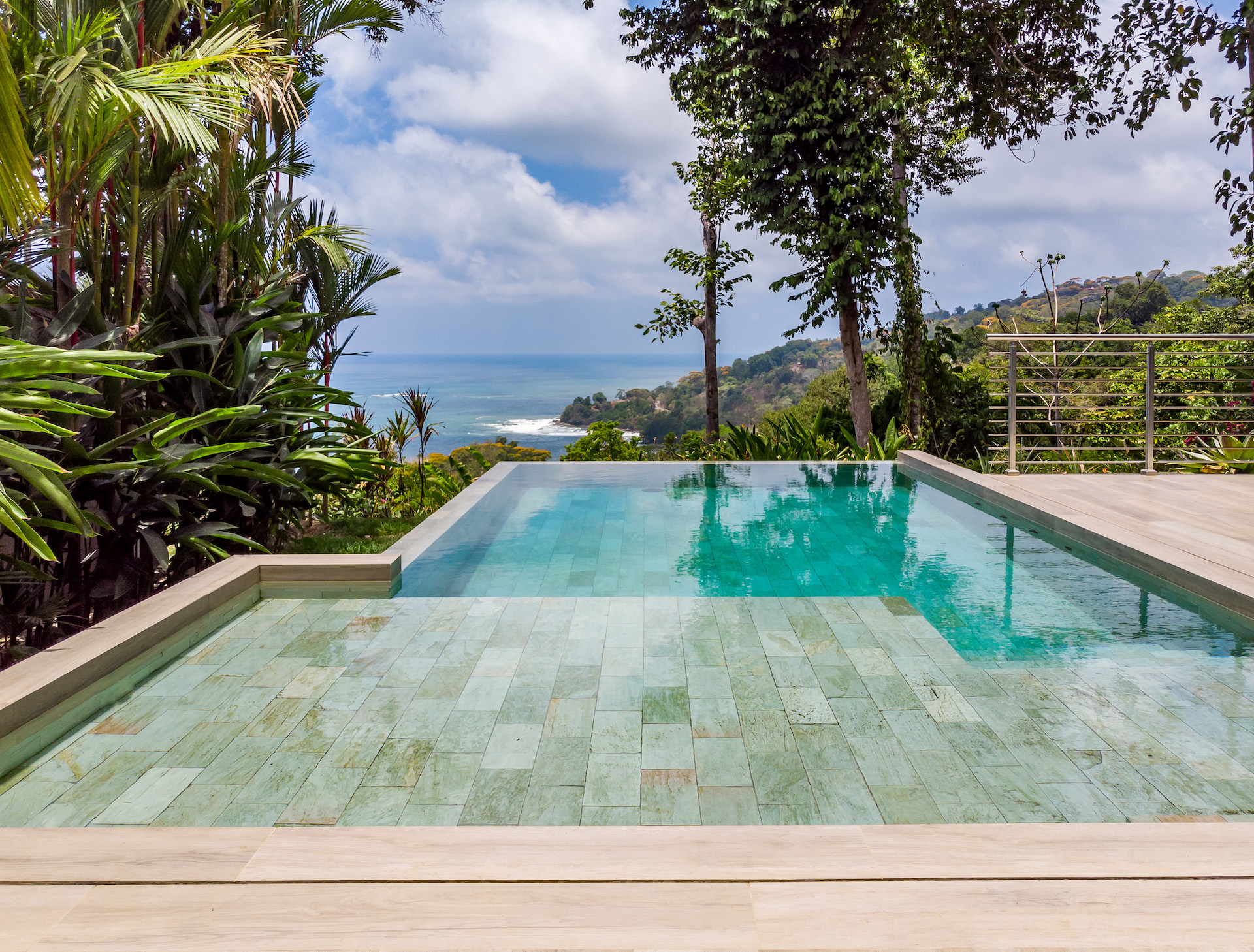 3 bed Single Family Homes For Sale in Dominical, Puntarenas - thumb 3