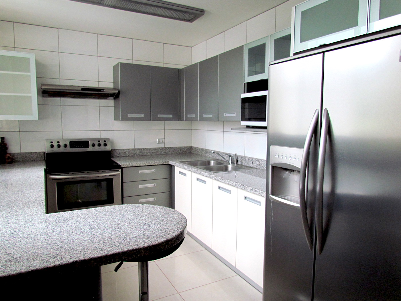 3 bed Apartment For Sale in Escazu, San Jose - thumb 5