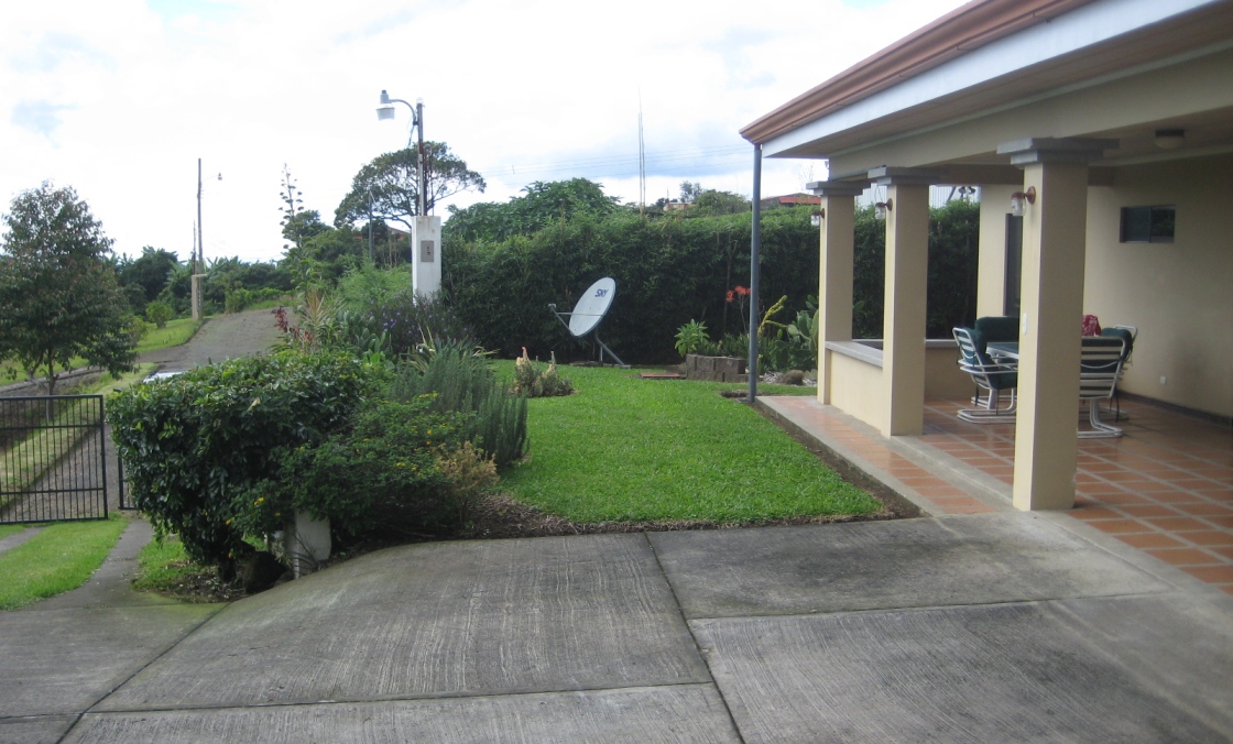 2 bed Single Family Homes For Sale in Grecia, Alajuela - thumb 8