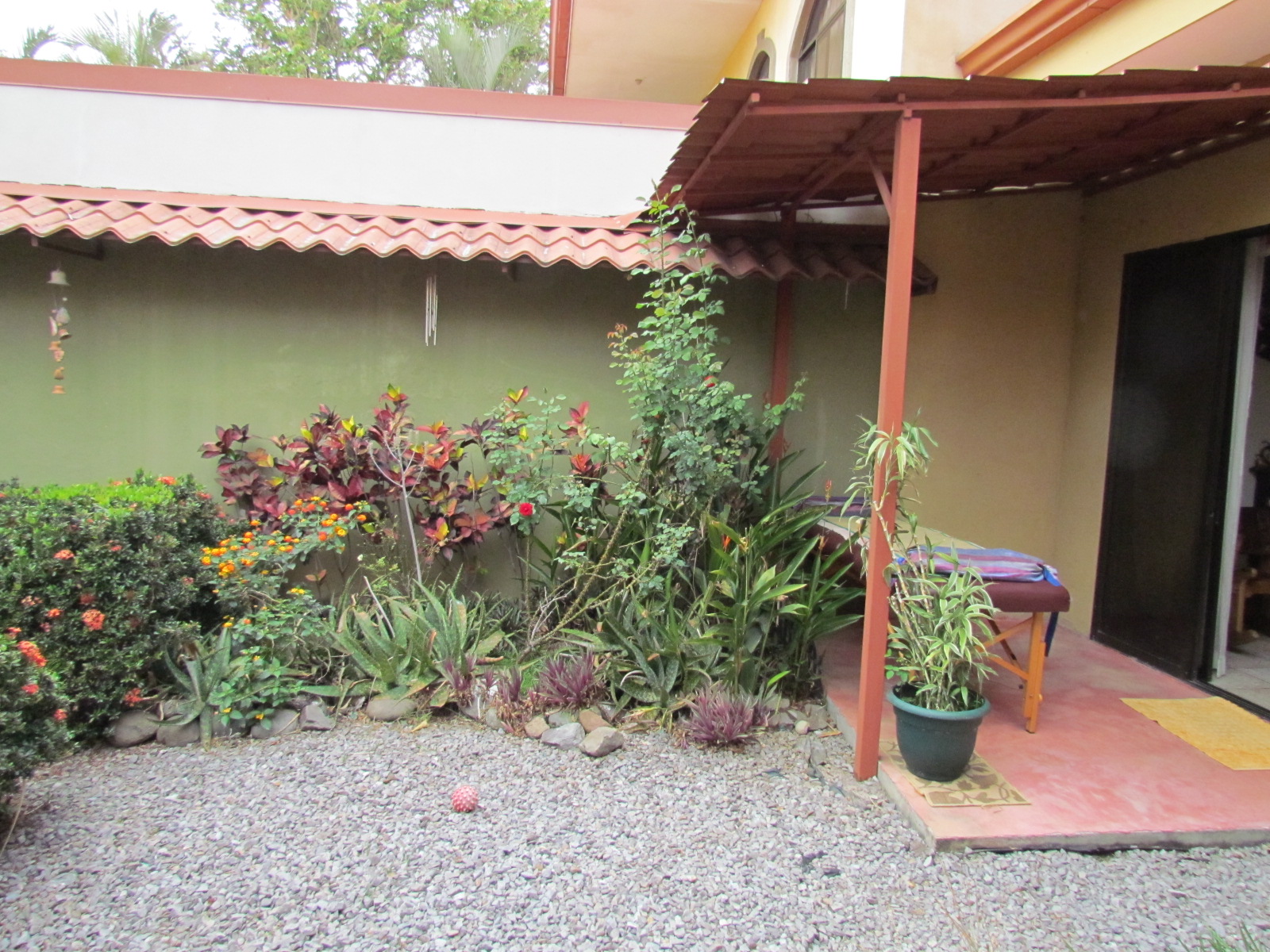 3 bed Condo For Sale in Santa Ana, San Jose - thumb 14