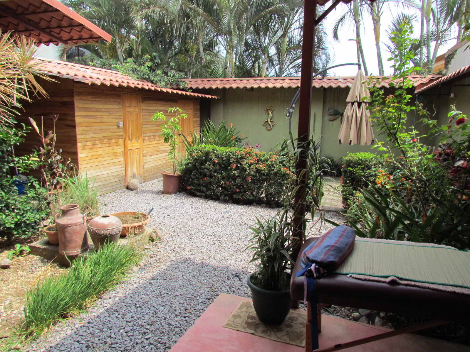 3 bed Condo For Sale in Santa Ana, San Jose - thumb 1