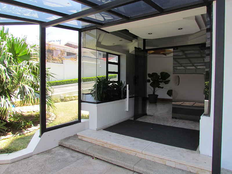 3 bed Apartment For Sale in Escazu, San Jose - thumb 2