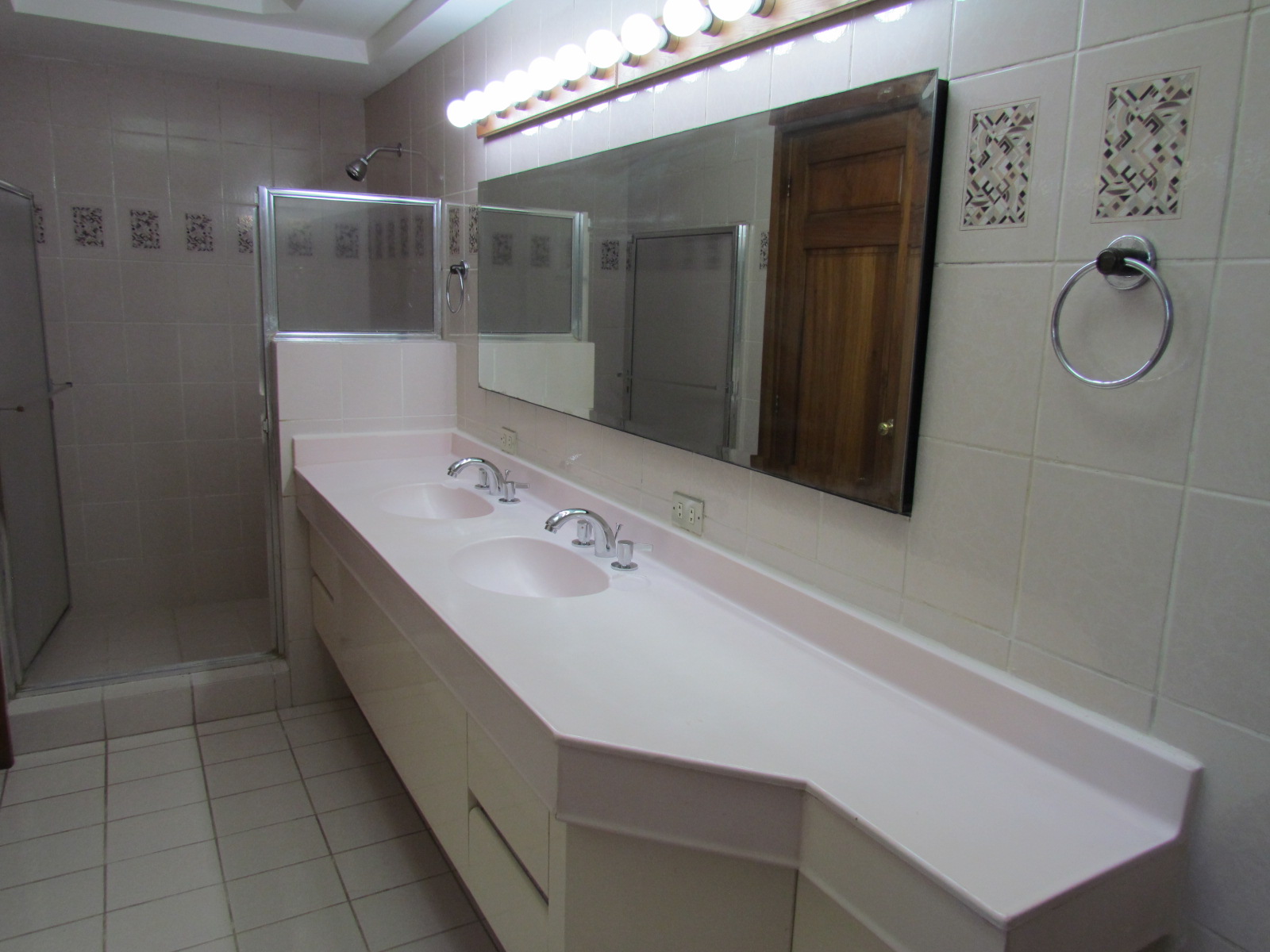 3 bed Apartment For Sale in Escazu, San Jose - thumb 10