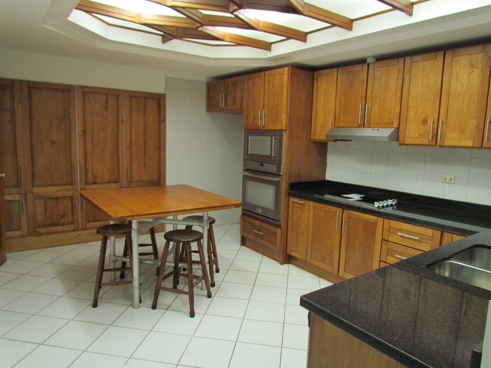 3 bed Apartment For Sale in Escazu, San Jose - thumb 7