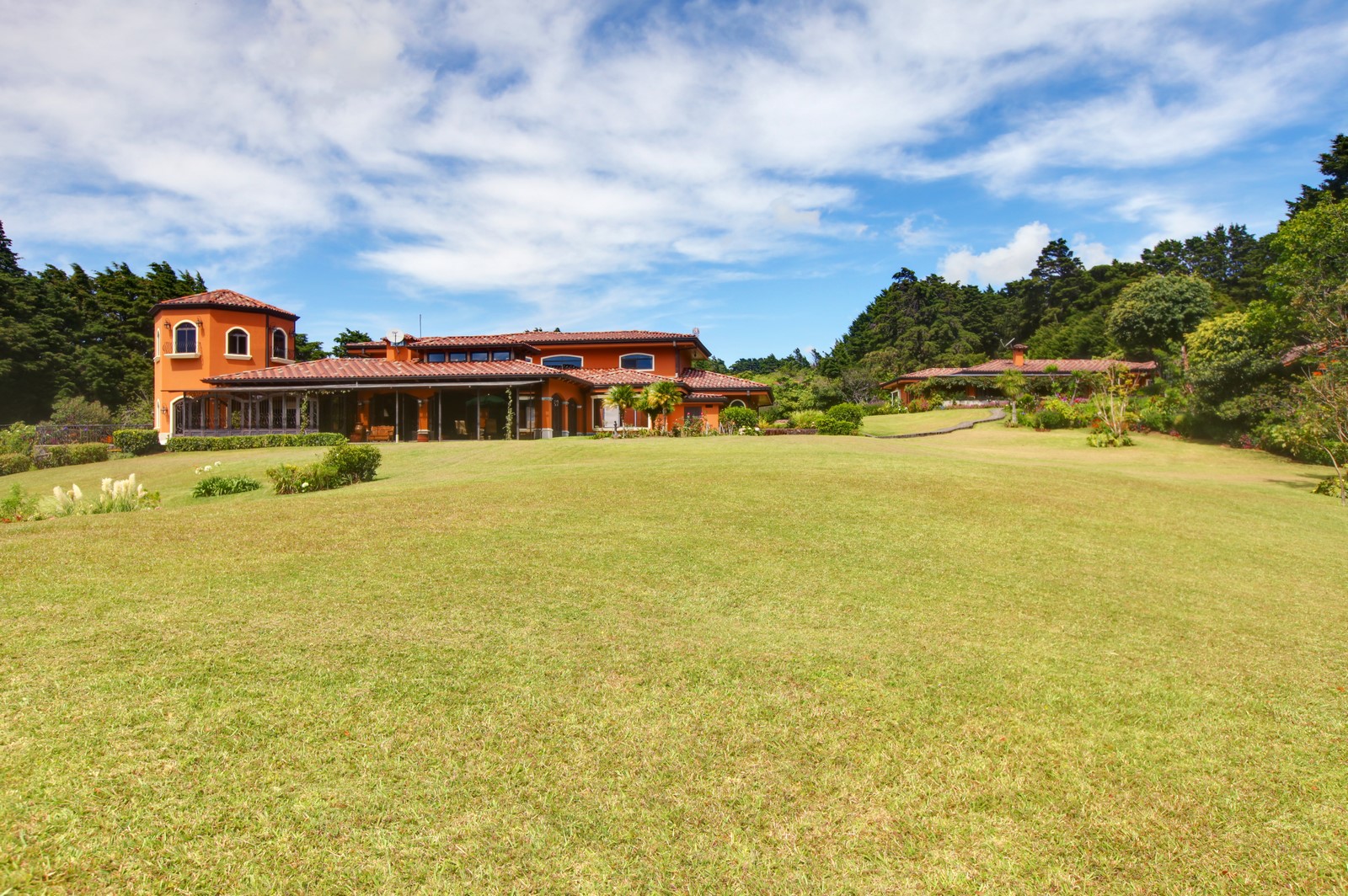 5 bed Single Family Homes For Sale in Heredia, Heredia - thumb 16