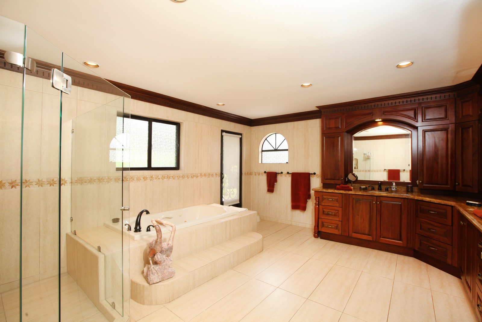 5 bed Single Family Homes For Sale in Heredia, Heredia - thumb 14
