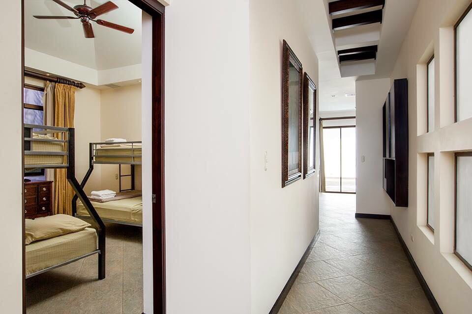 6 bed Single Family Homes For Sale in Playa Hermosa, Puntarenas - thumb 24