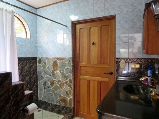 6 bed Hotel / Leisure For Sale in Jaco, Puntarenas - thumb 17
