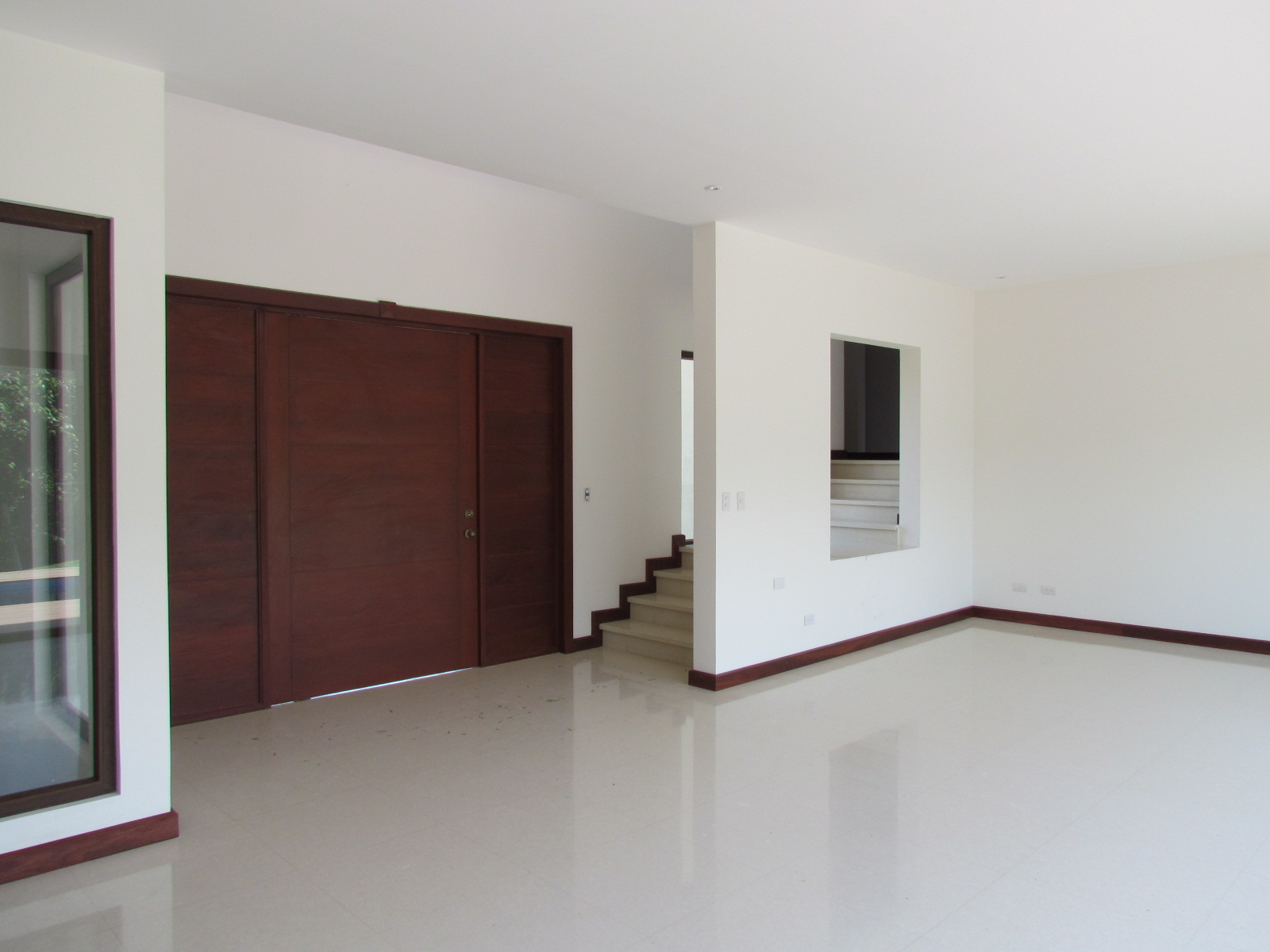 3 bed Single Family Homes For Sale in Santa Ana, San Jose - thumb 5
