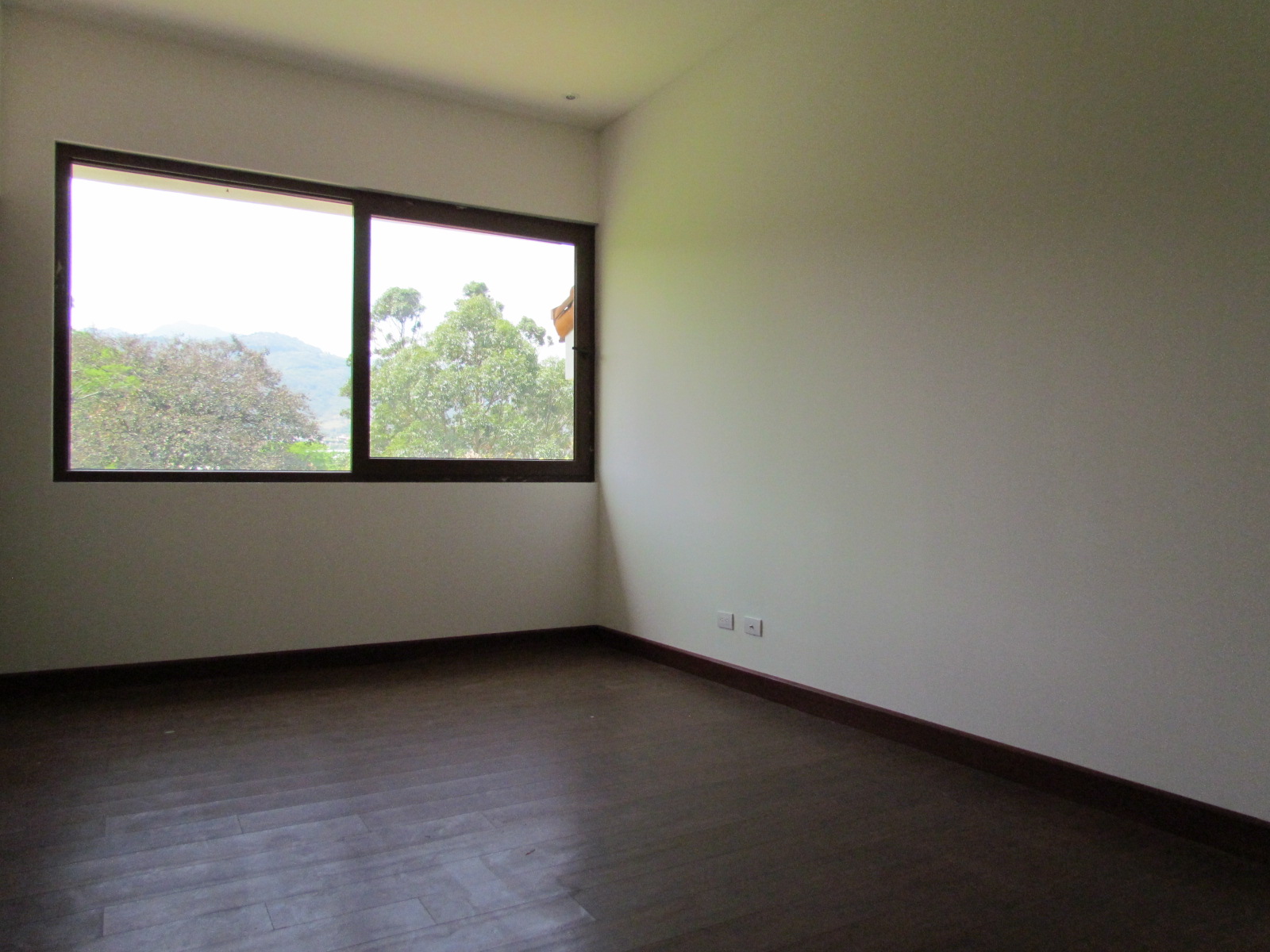 3 bed Single Family Homes For Sale in Santa Ana, San Jose - thumb 15