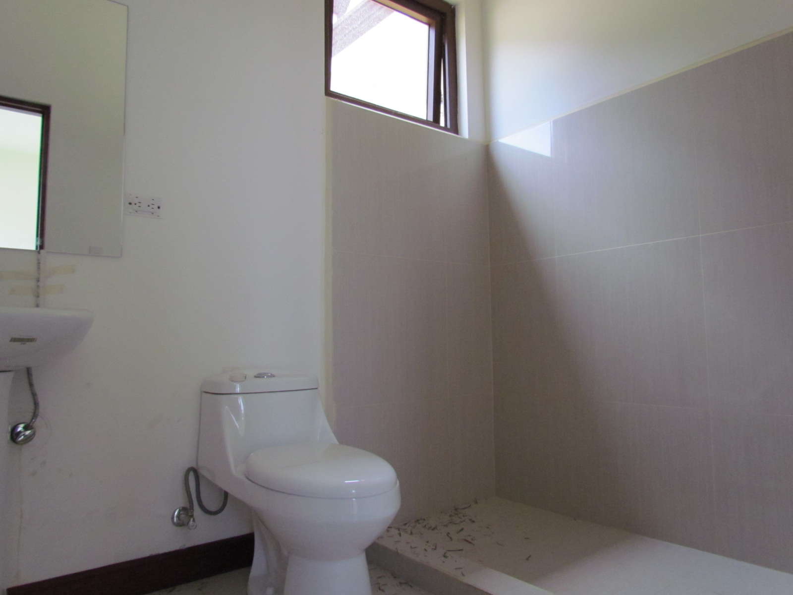 3 bed Single Family Homes For Sale in Santa Ana, San Jose - thumb 22