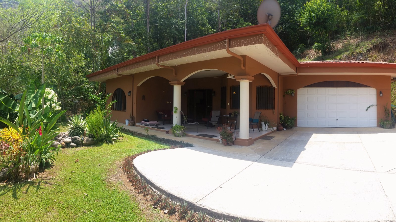 3 bed Single Family Homes For Sale in Jaco, Puntarenas - thumb 12