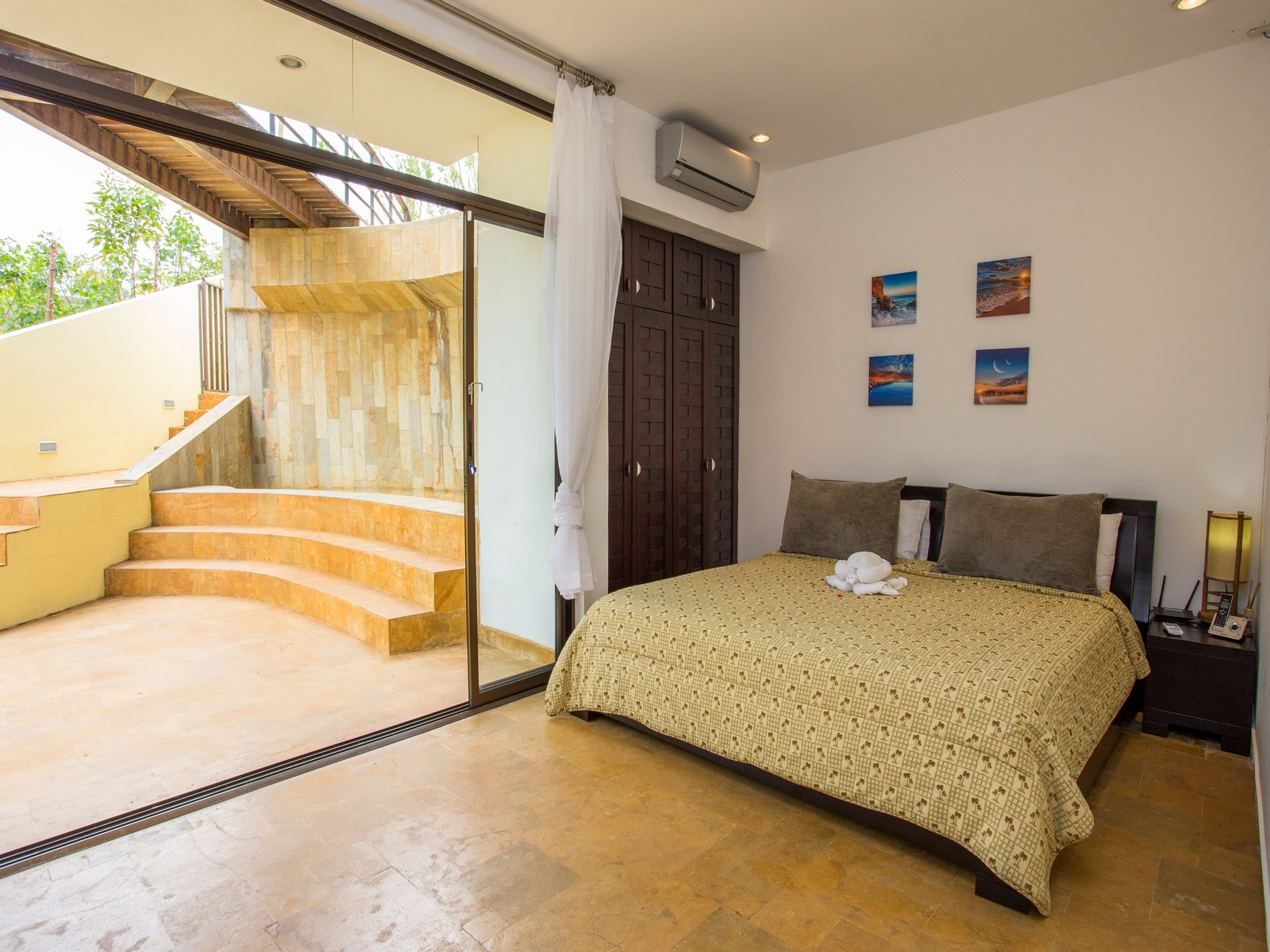 5 bed Single Family Homes For Sale in Manuel Antonio, Puntarenas - thumb 13