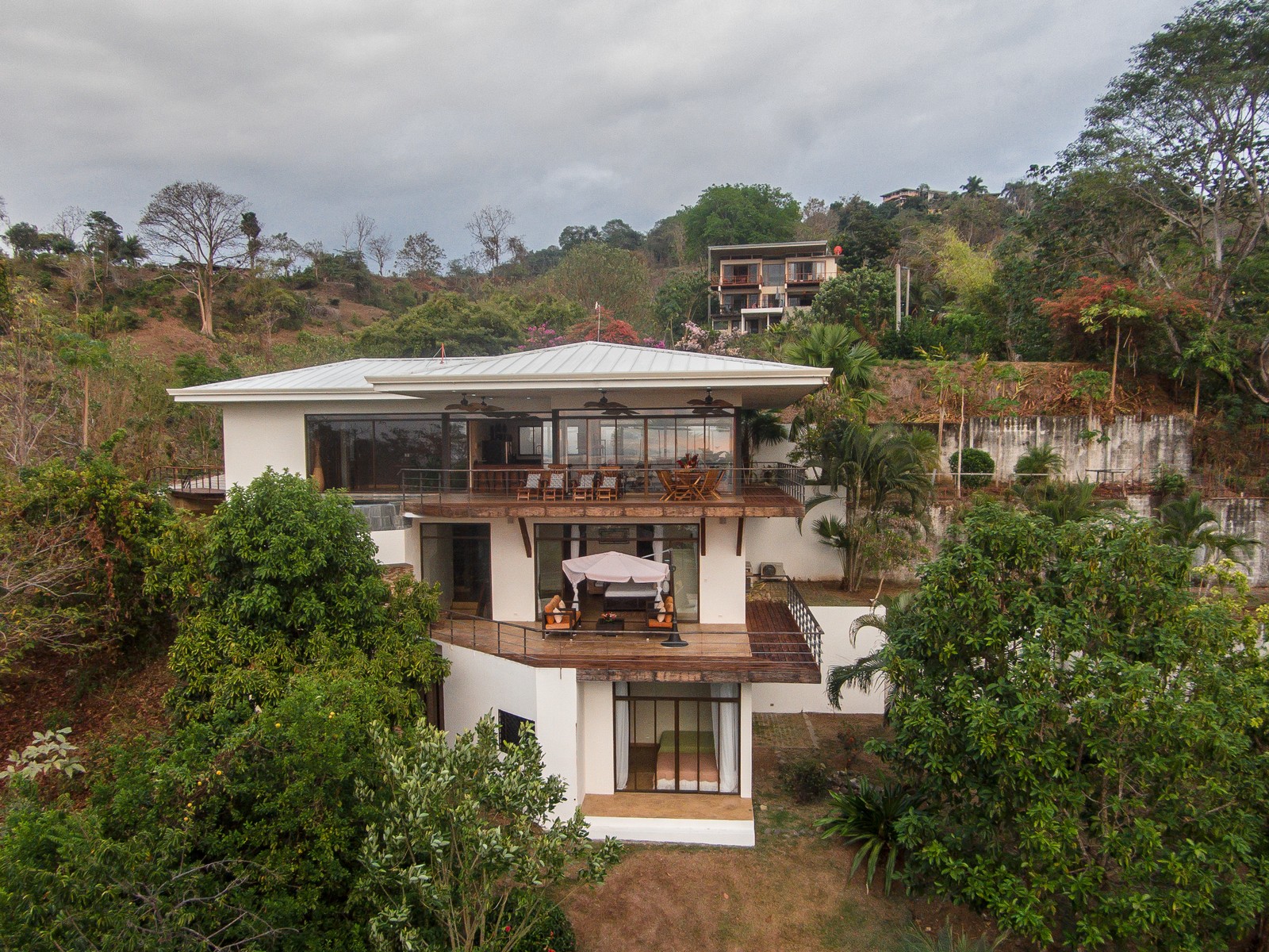 5 bed Single Family Homes For Sale in Manuel Antonio, Puntarenas - thumb 1