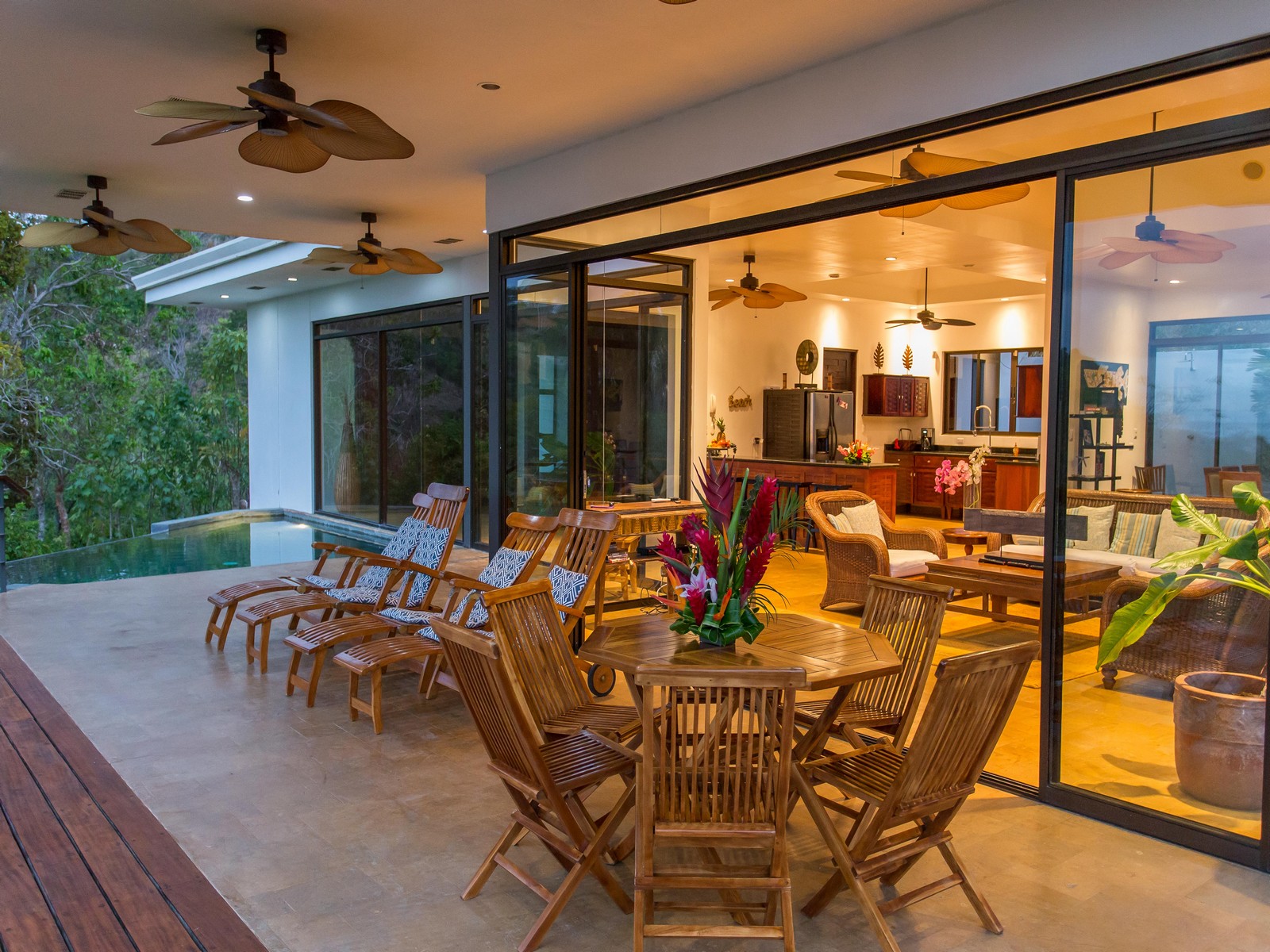 5 bed Single Family Homes For Sale in Manuel Antonio, Puntarenas - thumb 21