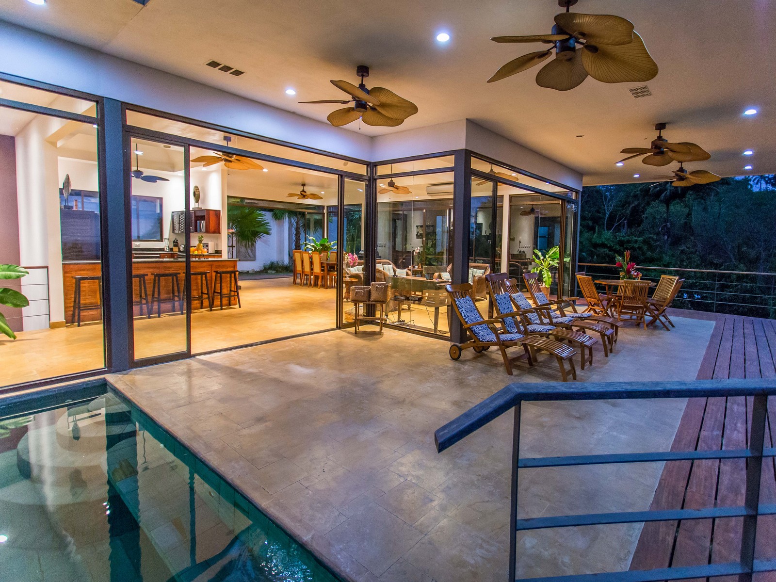 5 bed Single Family Homes For Sale in Manuel Antonio, Puntarenas - thumb 26