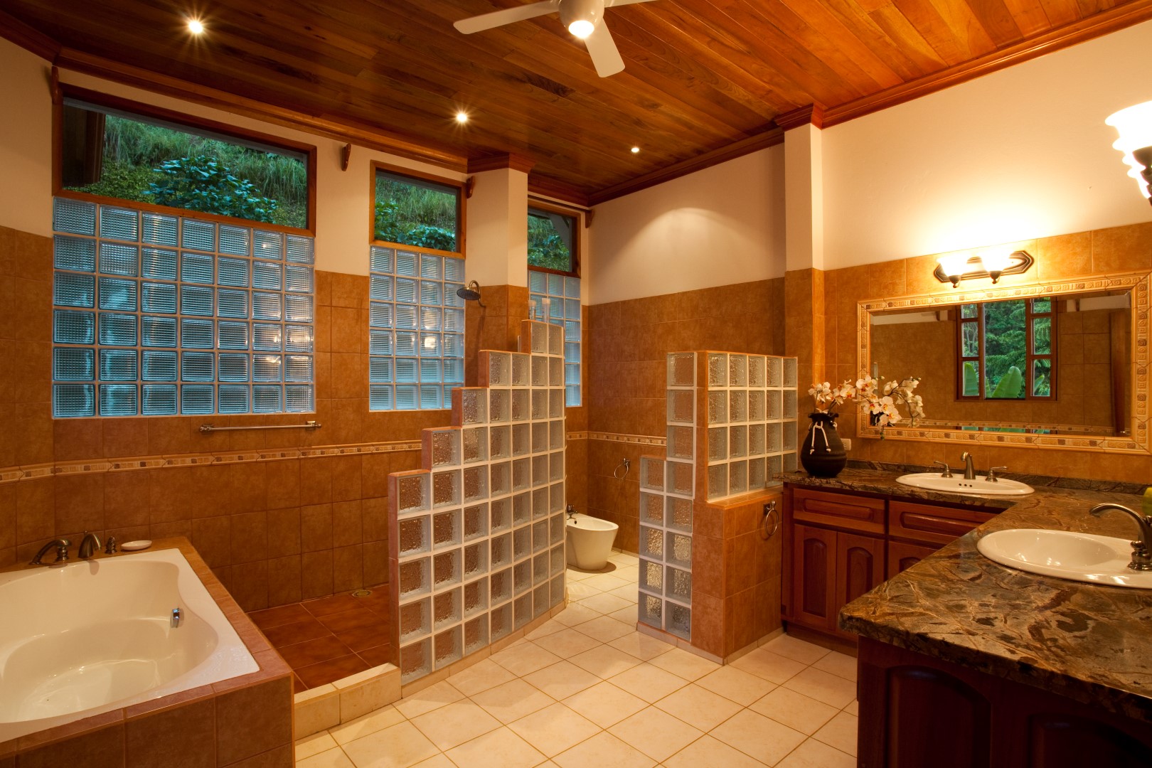 4 bed Single Family Homes For Sale in Dominical, Puntarenas - thumb 14