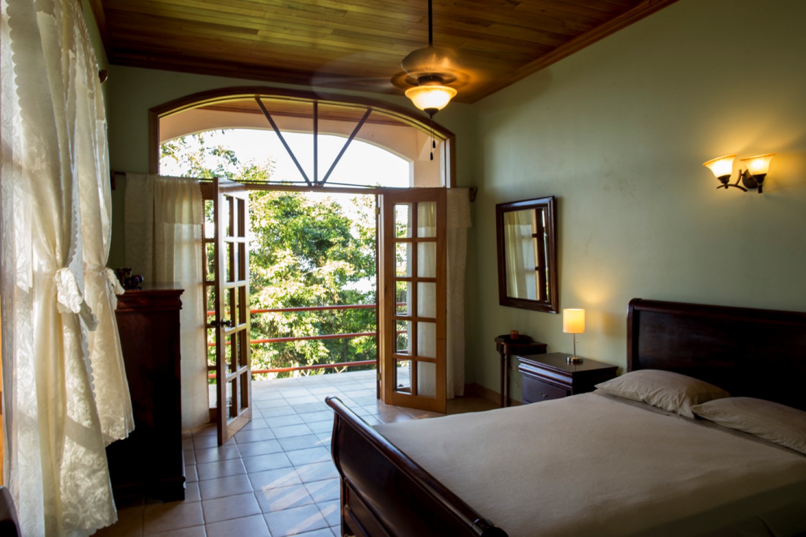 4 bed Single Family Homes For Sale in Dominical, Puntarenas - thumb 12