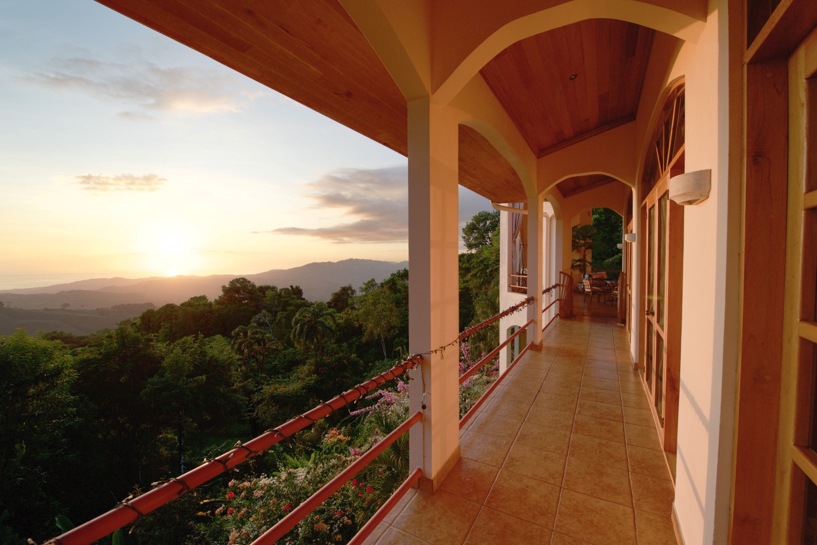 4 bed Single Family Homes For Sale in Dominical, Puntarenas - thumb 4